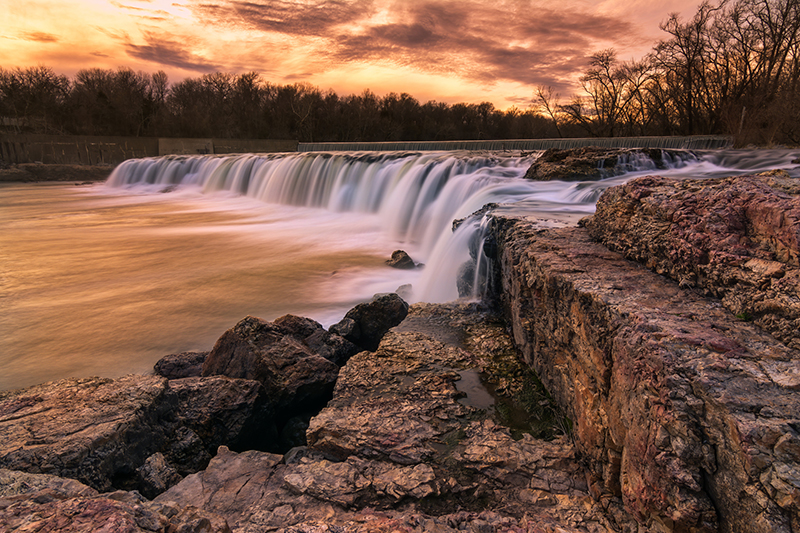 grand falls joplin missouri at sunset